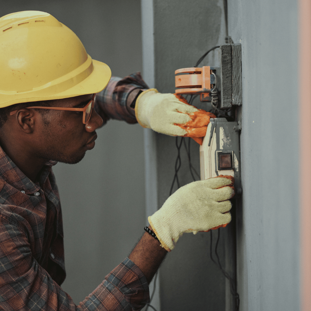 Bac Pro : Métiers de l’Electricité et de ses Environnements Connectés